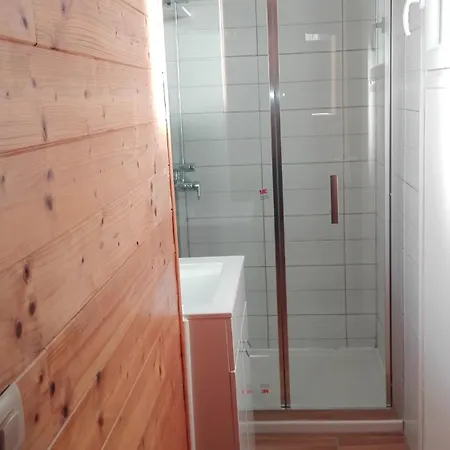 Typique Et Confortable Situe A 150m De La Horská chata *